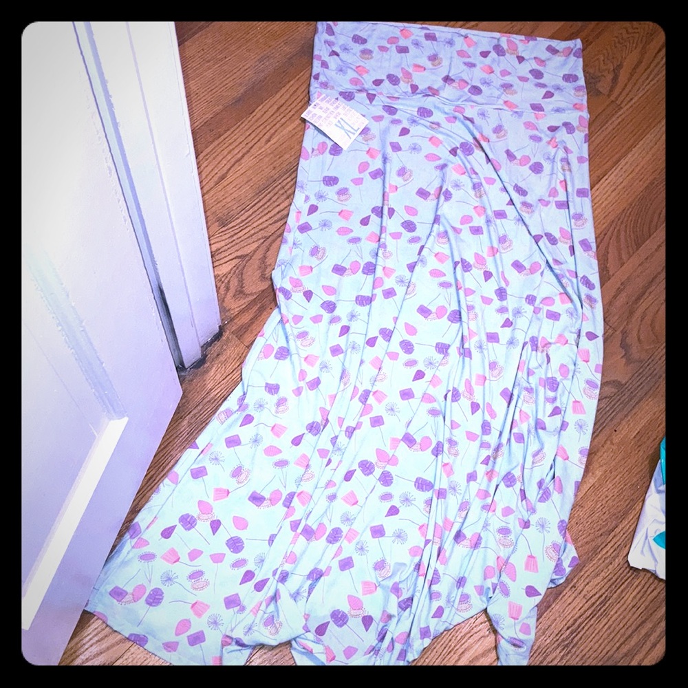 Lularoe Maxi Skirt XL NWT